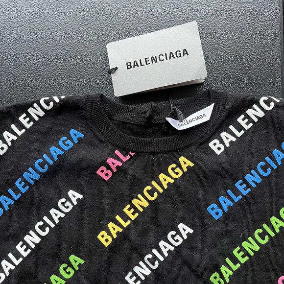 NWT Balenciaga Crop Sweater Cotton Puff Ink Knit Black Multicolor Logo Print - Picture 4 of 11